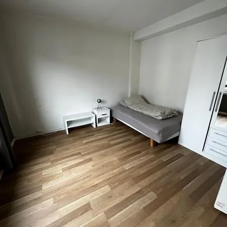 Appartement Sentrumsleilighet Med 4 Soverom Kristiansund